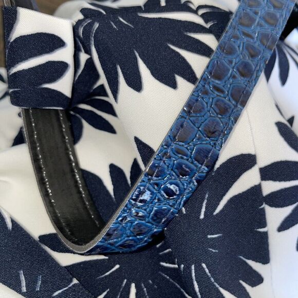 Emma Michele Pencil Dress Womens Size 10‎ Sleeveless Belt Floral White Blue NWT - Picture 7 of 7